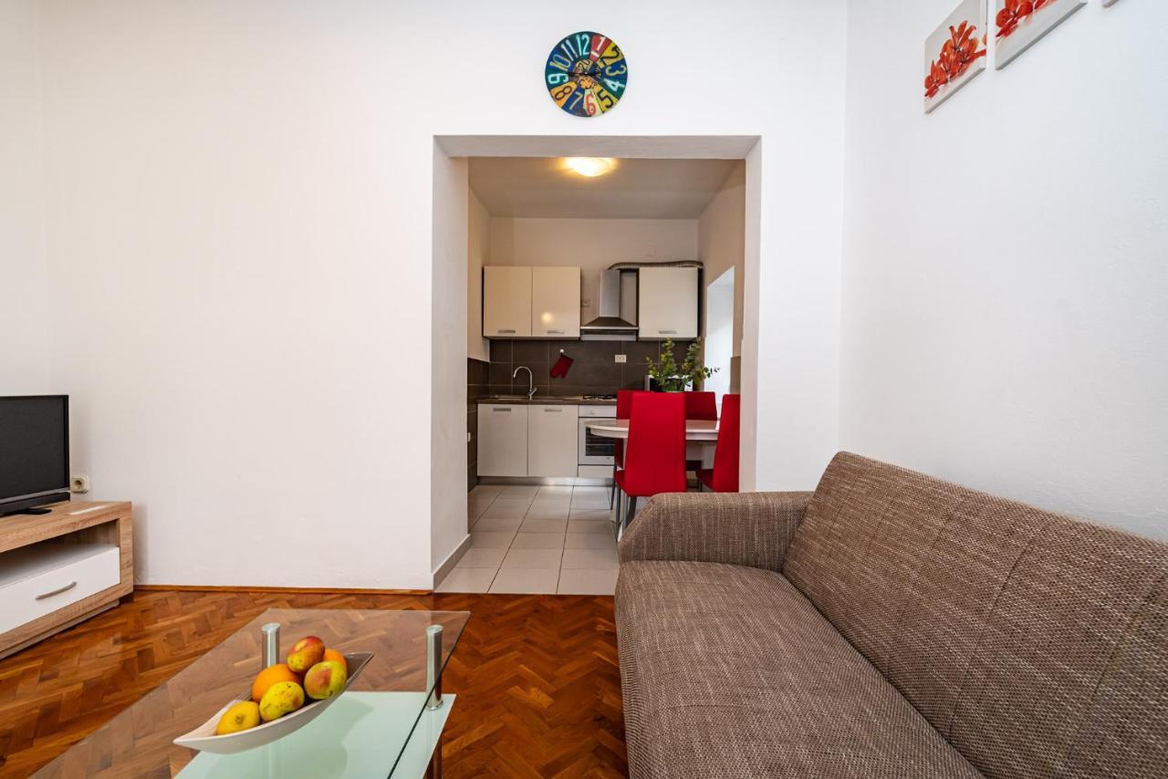 Apartment Eva Maslenica Εξωτερικό φωτογραφία